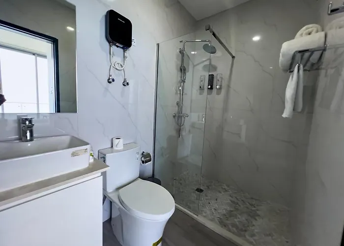 Blue Ocean -a Sky Harbour Oceanfront Twin Hotel 4*